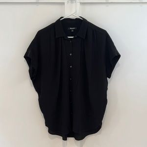 Size S; Madewell Short Sleeve Button down